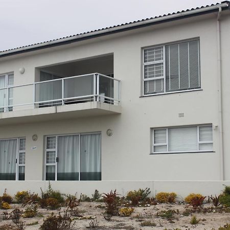 Seester Accommodation Lambert's Bay Room photo
